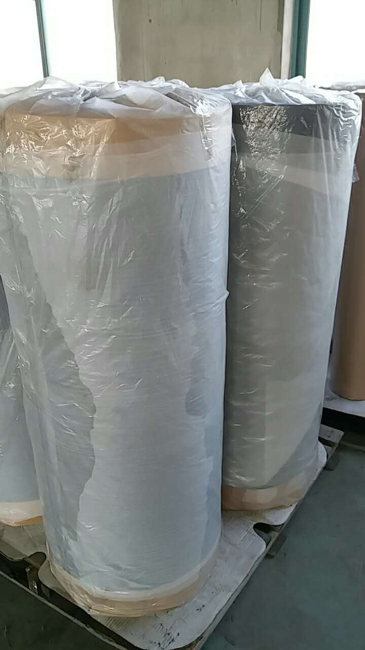 黑色玻纖氈2.jpg